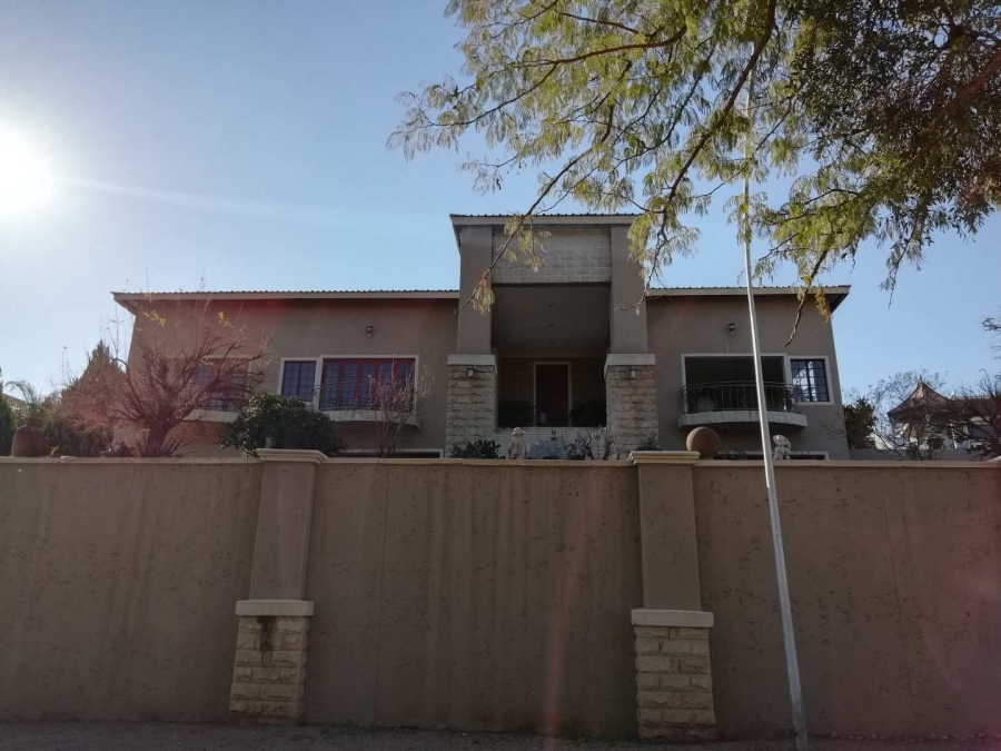 5 Bedroom Property for Sale in Keidebees Northern Cape